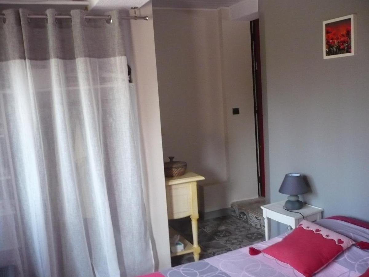 B&B Gilclau Saint-Martial-d'Artenset Luaran gambar